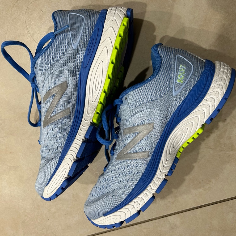 “NEW” New Balance Women’s  Solvi V2 Running Shoe